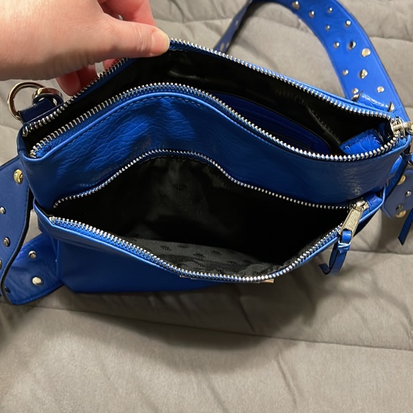 Crossbody purse - Picture 8 of 11